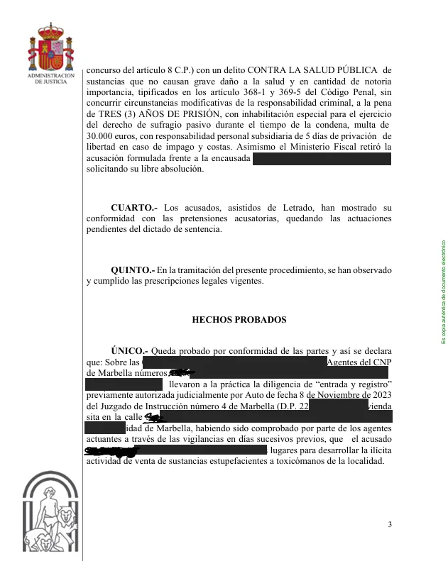 Sentencia de conformidad con absolución de coacusada — delito contra la salud pública — documento del expediente, con datos personales ocultados