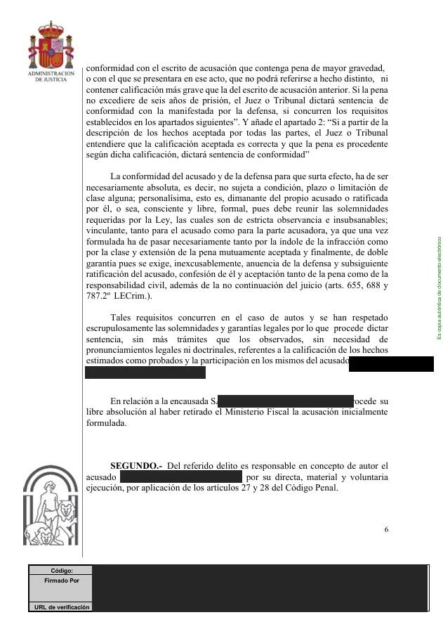 Sentencia de conformidad con absolución de coacusada — delito contra la salud pública — documento del expediente, con datos personales ocultados
