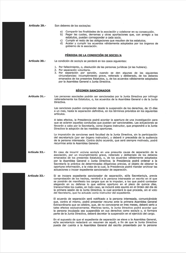 Constitución y redacción de estatutos de asociación cannábica — documento del expediente, con datos personales ocultados